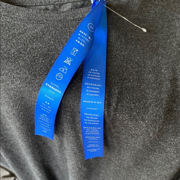 Kit and Ace  t shirt top, dark gray cashmere mix - Picture 8 of 10